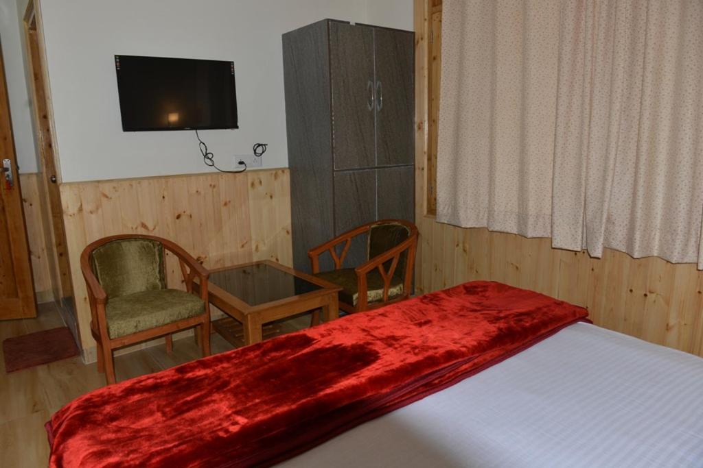 Tulip Flowing River View Hotel. Shamshi Exteriér fotografie